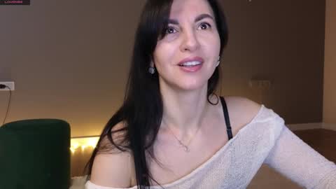 Snapshot of mary_love16 chatting on January 27, 2025, 6:52 am Maria online show from January 27, 2025, 6:52 am