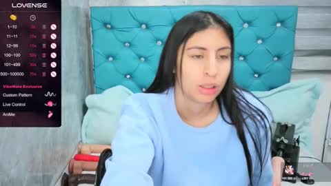 Snapshot of mary_mood_ chatting on September 18, 2025, 11:01 am Mary Moon online show from September 18, 2025, 11:01 am