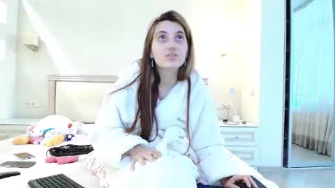 Snapshot of marya442004 chatting on November 5, 2025, 5:51 am marya442004 online show from November 5, 2025, 5:51 am