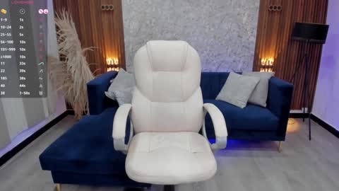 Maryah Simons online show from December 6, 2024, 11:33 am