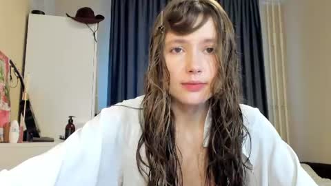 Maryann online show from July 30, 2026, 11:31 am