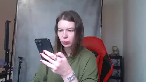 Snapshot of maryhotloves chatting on October 27, 2025, 8:40 am MaryHotLoves online show from October 27, 2025, 8:40 am