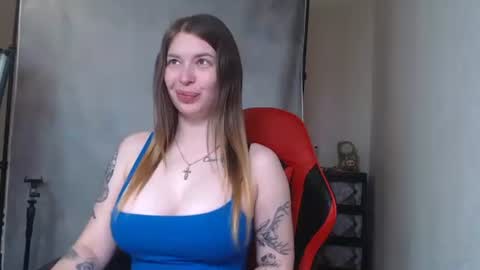 Snapshot of maryhotloves chatting on October 31, 2025, 9:21 am MaryHotLoves online show from October 31, 2025, 9:21 am