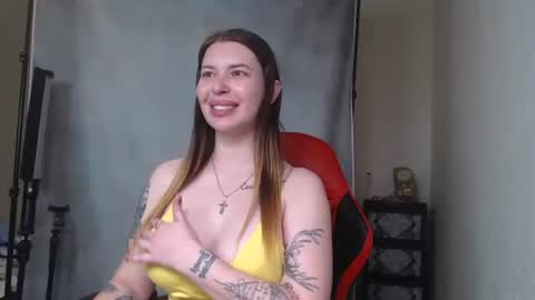 Snapshot of maryhotloves chatting on November 4, 2025, 3:44 pm MaryHotLoves online show from November 4, 2025, 3:44 pm