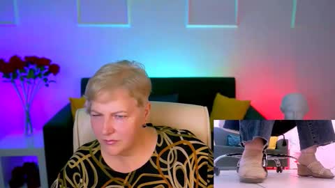 Snapshot of marymogan chatting on October 2, 2025, 12:23 pm marymogan online show from October 2, 2025, 12:23 pm