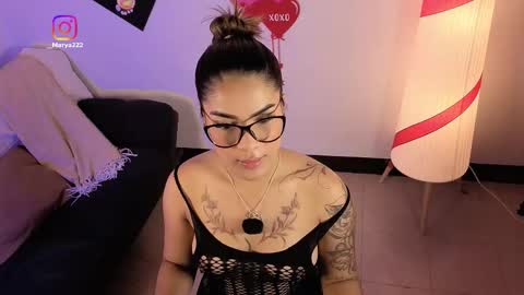 maryybellax online show from February 18, 2026, 11:22 pm