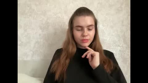 Snapshot of maryyourr chatting on May 20, 2026, 9:37 am MaryYourr online show from May 20, 2026, 9:37 am
