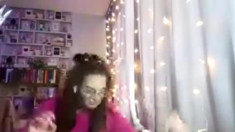 Kelly online show from March 2, 2026, 7:15 am