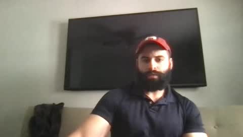 Snapshot of mascbeef95 chatting on February 6, 2026, 7:17 pm mascbeef95 online show from February 6, 2026, 7:17 pm