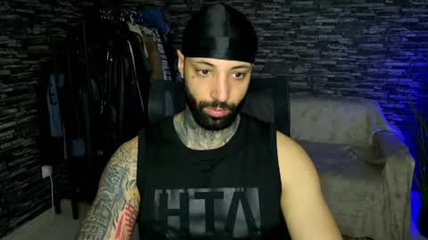 masculineguy69 online show from April 21, 2026, 8:09 am