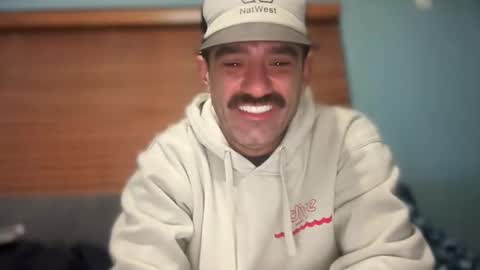 Snapshot of masculinehole chatting on September 22, 2025, 5:53 am Masculine Hole online show from September 22, 2025, 5:53 am