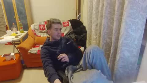 Snapshot of mash_potatoes_are_good chatting on October 17, 2025, 5:37 pm mash_potatoes_are_good online show from October 17, 2025, 5:37 pm