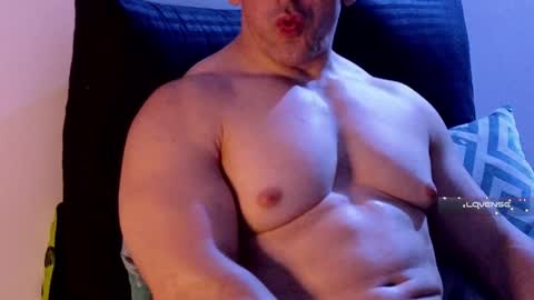 Snapshot of masked_bodybuilder chatting on January 28, 2025, 1:08 am masked_bodybuilder online show from January 28, 2025, 1:08 am