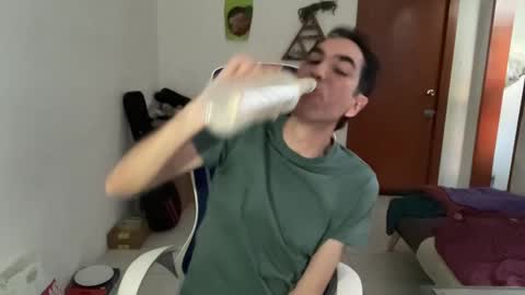 Masked Latin Noir online show from November 13, 2025, 11:14 pm