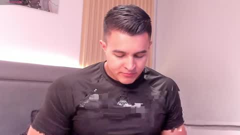 Mason Bennet online show from May 13, 2026, 12:19 am