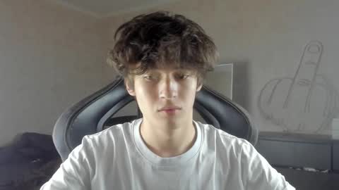 Snapshot of mason_jr chatting on October 1, 2025, 12:49 am mason_jr online show from October 1, 2025, 12:49 am