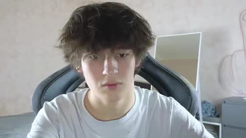 Snapshot of mason_jr chatting on October 22, 2025, 5:13 pm mason_jr online show from October 22, 2025, 5:13 pm