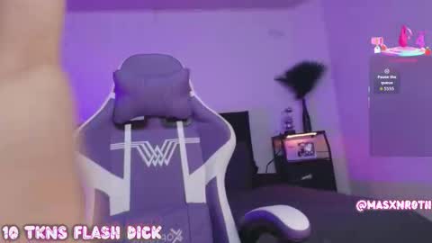 Snapshot of mason_rothwell chatting on October 22, 2025, 9:53 am Mason Rothwell online show from October 22, 2025, 9:53 am