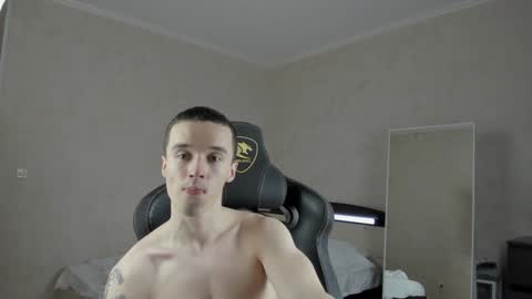 Snapshot of mason_warhol chatting on January 12, 2025, 5:54 pm Mason online show from January 12, 2025, 5:54 pm