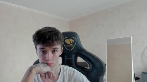 Snapshot of mason_warhol chatting on February 10, 2026, 11:58 am Mason online show from February 10, 2026, 11:58 am