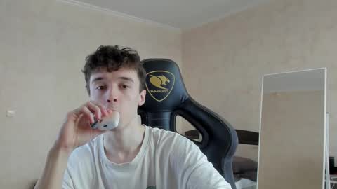 Snapshot of mason_warhol chatting on February 16, 2026, 11:50 am Mason online show from February 16, 2026, 11:50 am