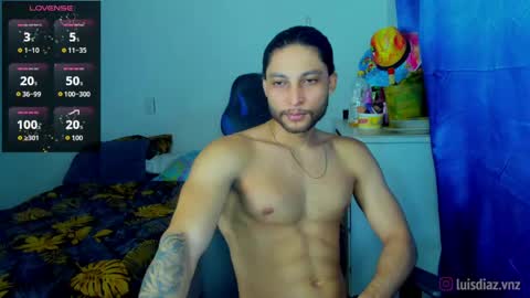 Snapshot of massatgeserotics chatting on May 29, 2026, 11:47 pm I Am Odin online show from May 29, 2026, 11:47 pm