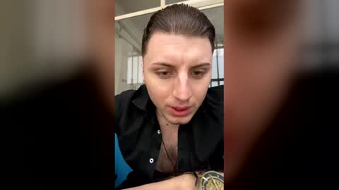 massimo334702 online show from March 1, 2026, 6:37 am