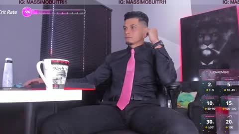 Snapshot of massimo_g chatting on December 7, 2024, 2:46 pm I am Massimo online show from December 7, 2024, 2:46 pm