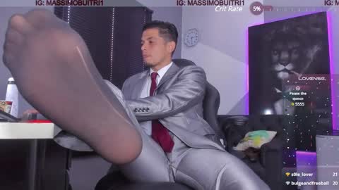 Snapshot of massimo_g chatting on January 15, 2025, 1:31 pm I am Massimo online show from January 15, 2025, 1:31 pm