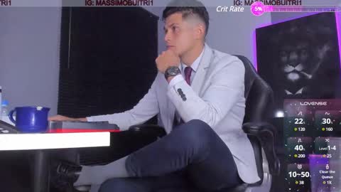 Snapshot of massimo_g chatting on January 18, 2025, 11:55 pm I am Massimo online show from January 18, 2025, 11:55 pm