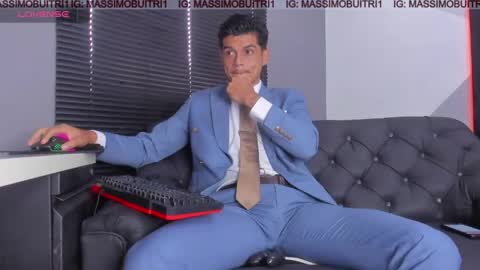 Snapshot of massimo_g chatting on June 8, 2026, 12:16 pm I am Massimo online show from June 8, 2026, 12:16 pm