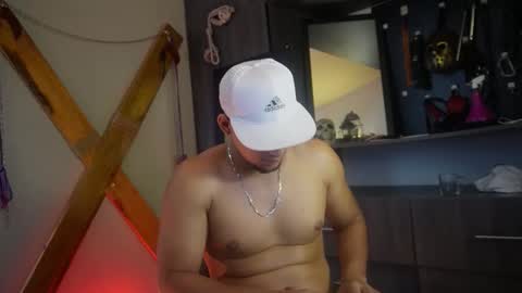 Snapshot of massimo_vidal chatting on September 15, 2025, 5:13 pm massimo_vidal online show from September 15, 2025, 5:13 pm