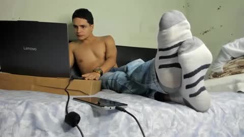 Snapshot of master_dominant_777 chatting on September 19, 2025, 12:17 pm master_dominant_777 online show from September 19, 2025, 12:17 pm