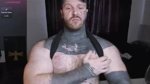 Snapshot of master_oil chatting on October 2, 2025, 2:24 pm Huge Alex online show from October 2, 2025, 2:24 pm