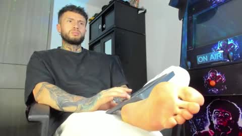 steven  online show from February 27, 2025, 11:15 pm