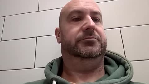 Snapshot of masterclass69er chatting on February 19, 2026, 2:02 pm Bob online show from February 19, 2026, 2:02 pm