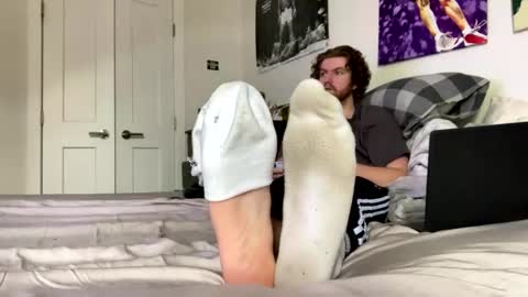 Snapshot of masterevan15 chatting on February 25, 2026, 8:51 pm CanuckSoles online show from February 25, 2026, 8:51 pm