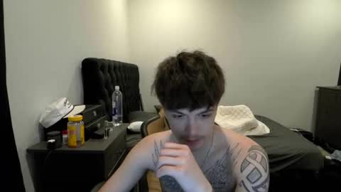 Snapshot of masterjizz1_0 chatting on September 18, 2025, 4:14 am masterjizz1_0 online show from September 18, 2025, 4:14 am