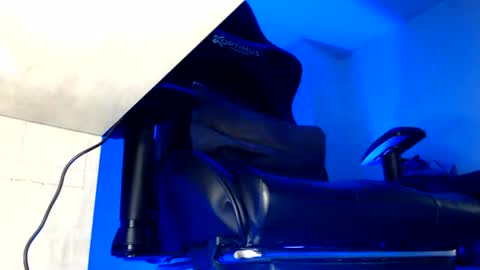 Snapshot of masterjustin888 chatting on July 1, 2026, 1:40 am Justin online show from July 1, 2026, 1:40 am