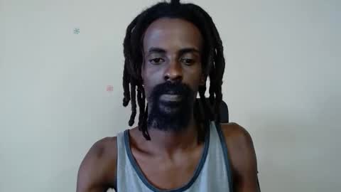 Snapshot of masterr_bate chatting on November 5, 2025, 1:00 pm Marl online show from November 5, 2025, 1:00 pm