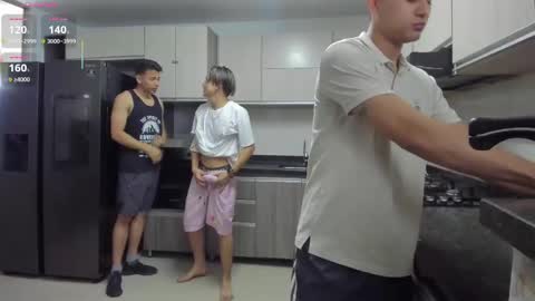 Snapshot of masters_sexx chatting on February 12, 2025, 11:29 am Team Cris Darwin- Fernando- Stiven- David online show from February 12, 2025, 11:29 am