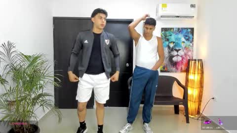 Snapshot of masters_sexx chatting on November 6, 2025, 11:11 am Team Cris Darwin- Fernando- Stiven- David online show from November 6, 2025, 11:11 am