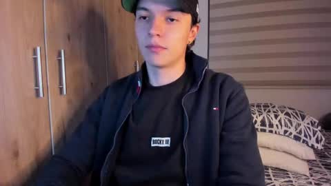 Snapshot of mastrangelo_x chatting on September 23, 2025, 2:47 am mastrangelo_x online show from September 23, 2025, 2:47 am