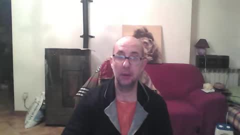 mat11efou online show from February 17, 2025, 6:26 pm