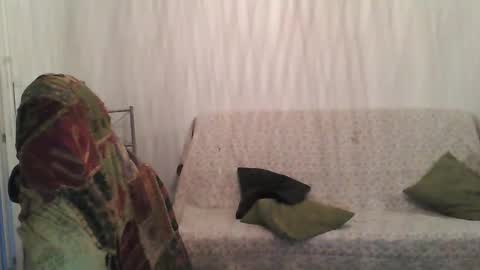 mat11efou online show from September 13, 2025, 6:08 pm