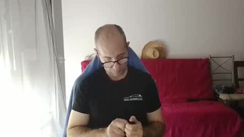 mat11efou online show from October 22, 2025, 8:14 am