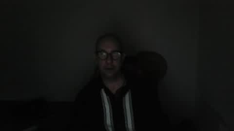 mat11efou online show from April 6, 2026, 6:42 pm