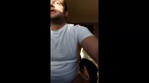 Lucas online show from April 19, 2026, 4:45 am