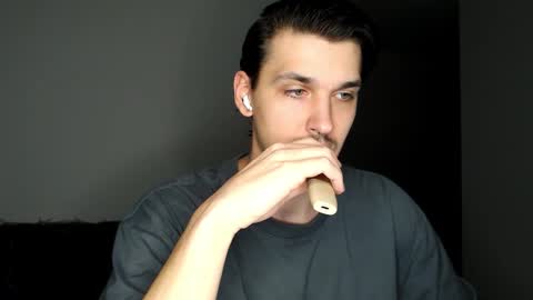 mateo_zeus online show from October 30, 2025, 2:13 am