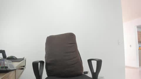 Snapshot of matheusbeard2 chatting on March 11, 2025, 7:36 pm Matheus online show from March 11, 2025, 7:36 pm